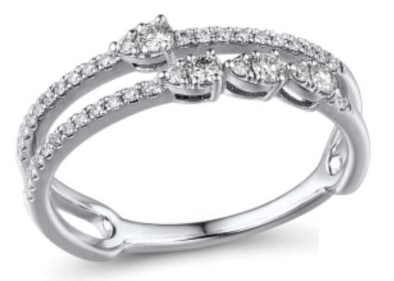 18K White Gold Pear Ring